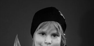 Young girl in pirate costume